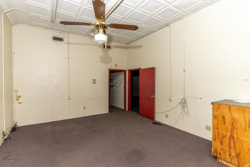 Retail/Flex for Sale in Wills Point