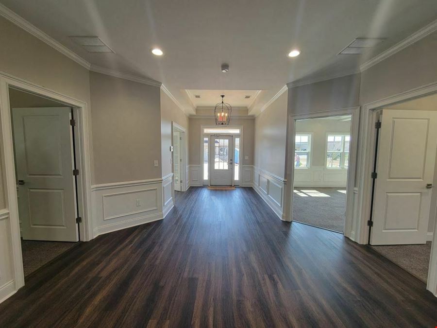 1060 Garland Dr