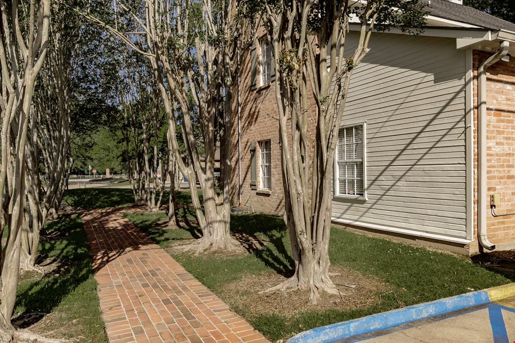 Goodwood Office Building For Sale