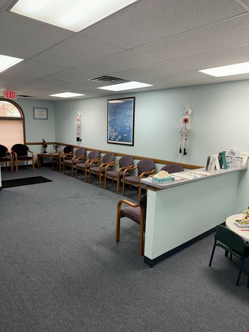 Clinton Oaks Professional Center