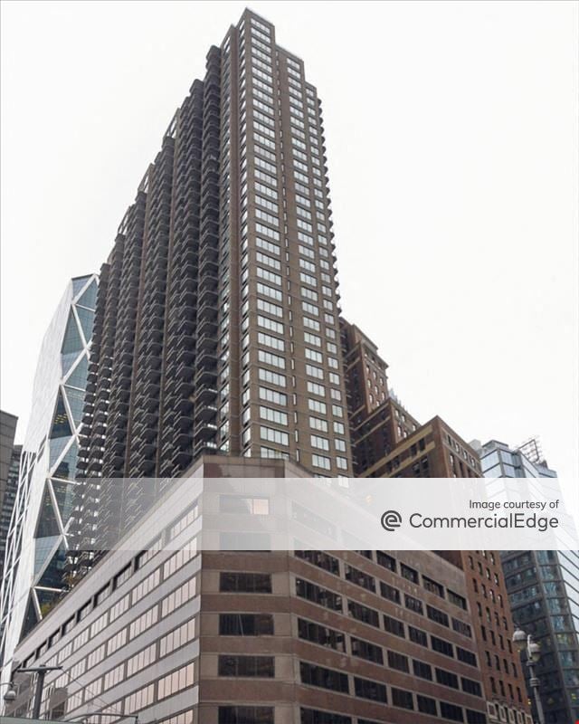 1755 Broadway