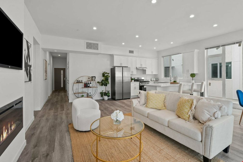 5110 Cahuenga Apartments