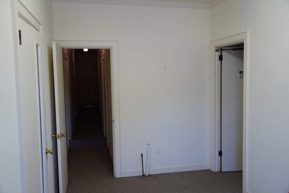 205 Breazeal st.