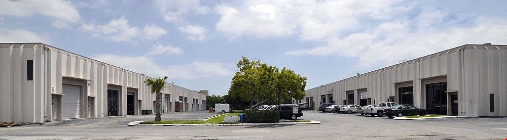Pompano Industrial Plaza