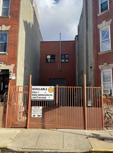 Preview of Commercial space for Sale at 1146 Longfellow Ave