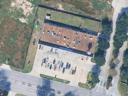 Preview of Retail space for Rent at 2021 Rayford Rd
