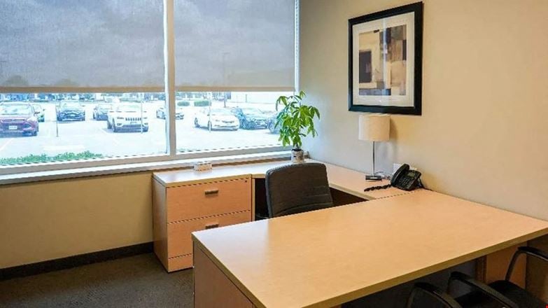 Preview of Office space for Rent at 400 Applewood Crescent#100