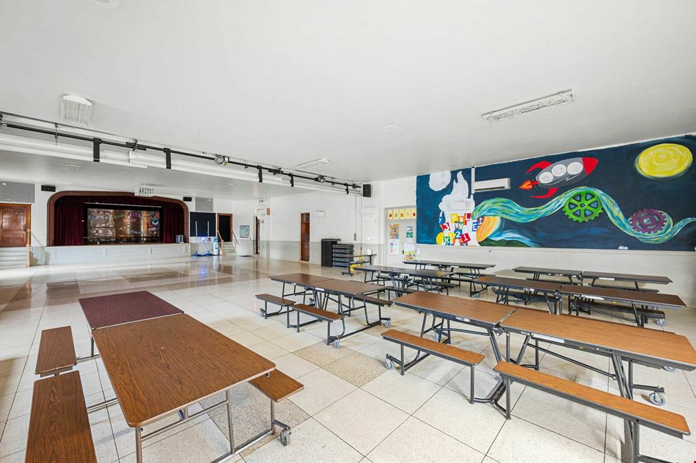 Rare 33,460 SF Single-User Educational Opportunity | North Cambridge, MA