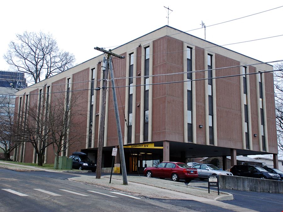 27 Hospital Ave Ste 201