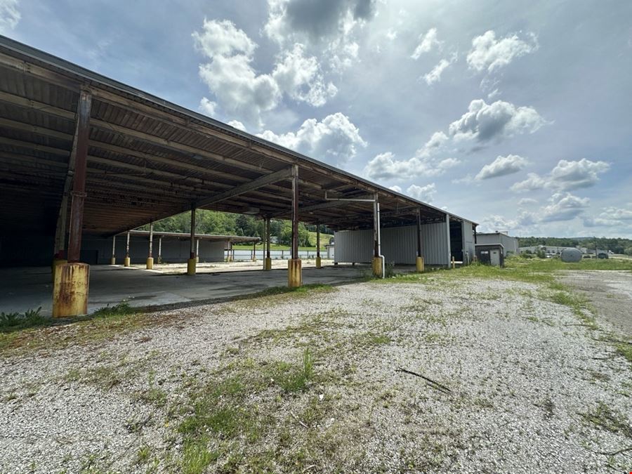 58,798+/- SF Industrial Site consist of 3 Bldgs.