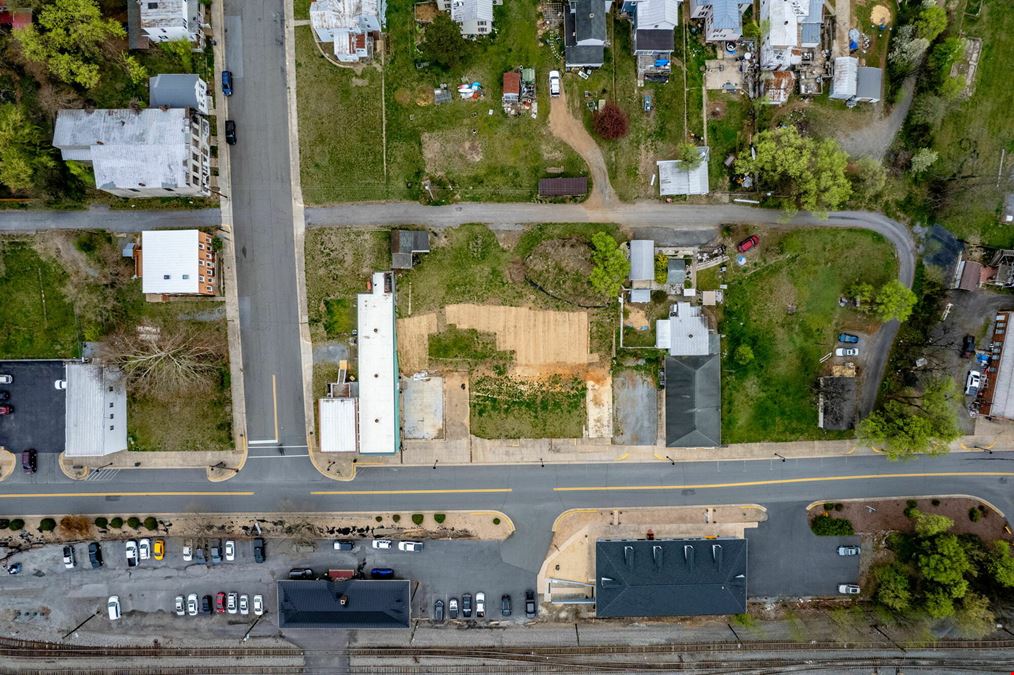 HALF ACRE COMMERCIAL LOT