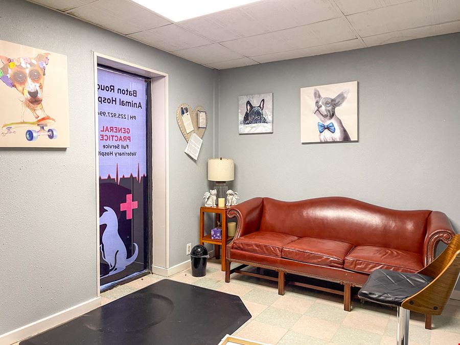 Versatile Office Warehouse For Sale and Lease near Airline Hwy