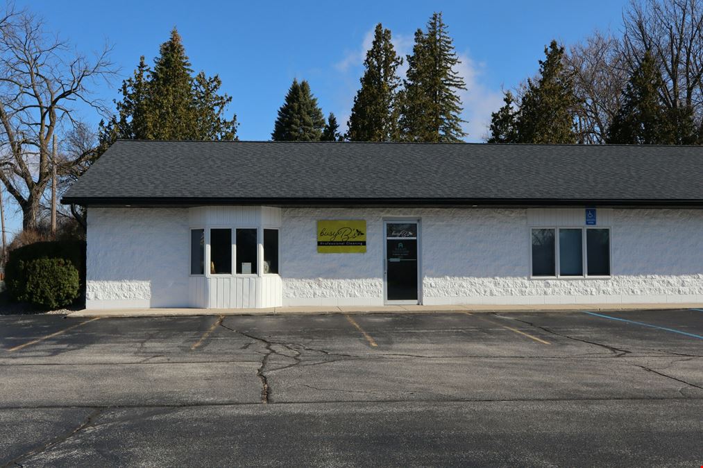 11831 Maple Rd