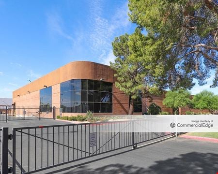 Preview of Industrial space for Sale at 2019 W Quail Avenue