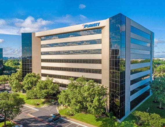 Preview of Office space for Rent at 16479 N Dallas Pky 