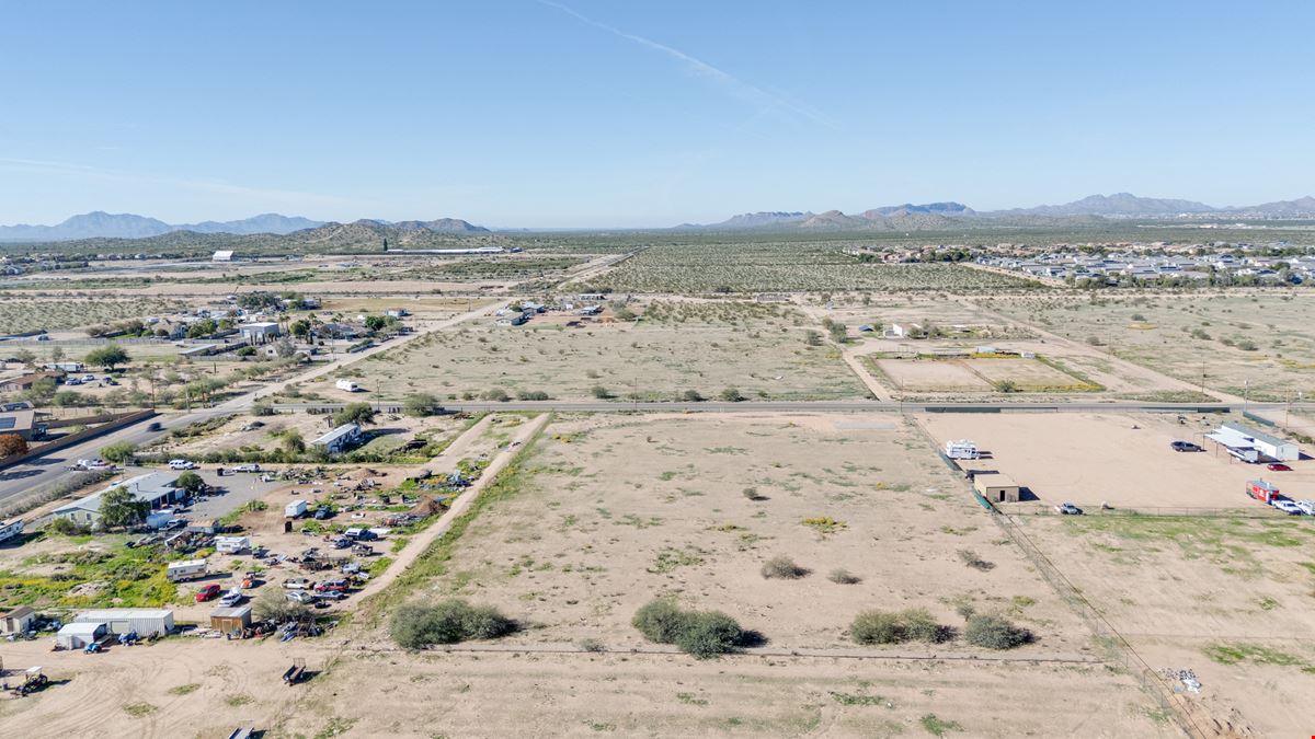 ONLY COMMERCIAL LOT AT THE HEART OF NEW DEVELOPMENT SURGE