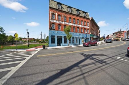 Preview of commercial space at 23-27 West Main Street