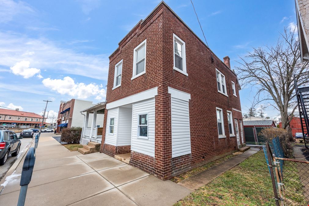 33 - 41 W 2nd St