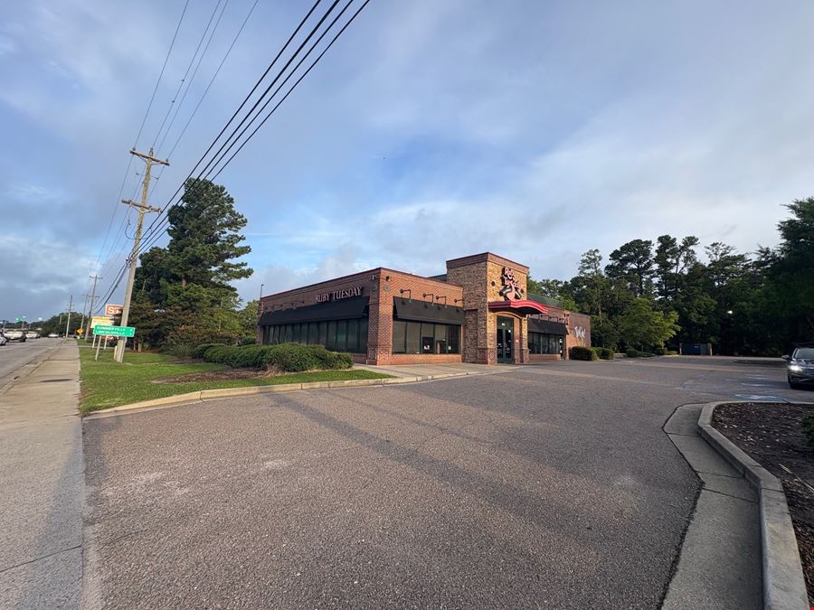 1320 N Main St