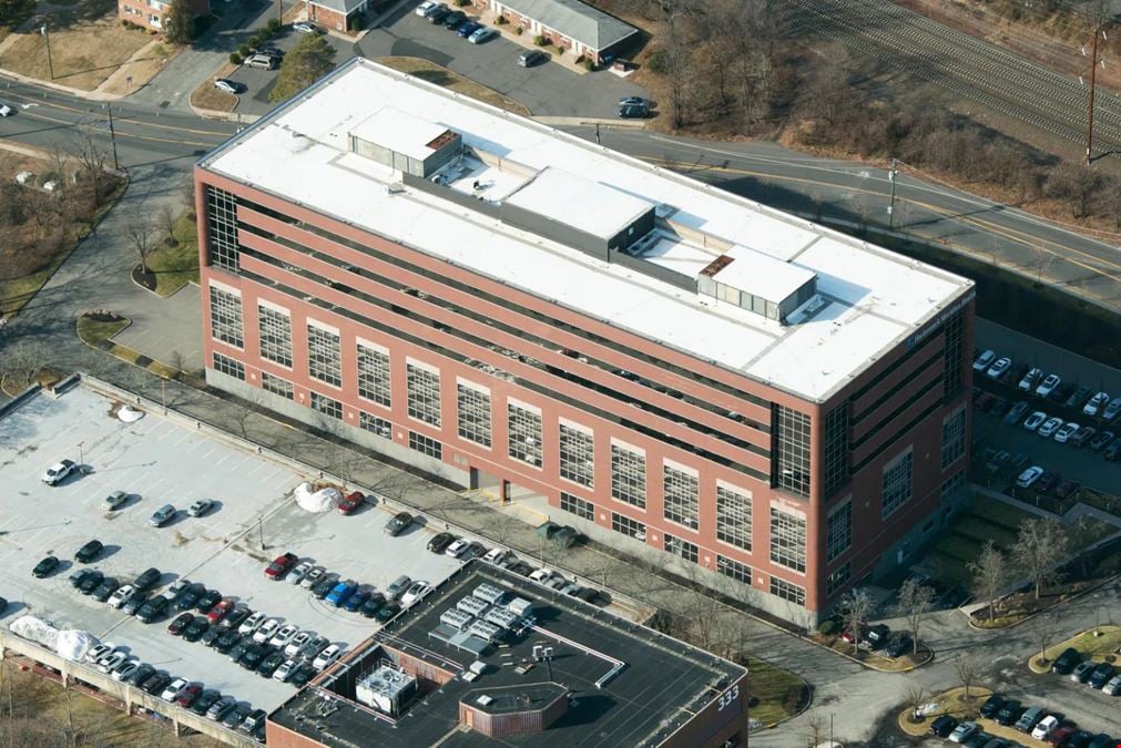 Receiver Sale: Metropark Office Duo | Lease-Up Upside