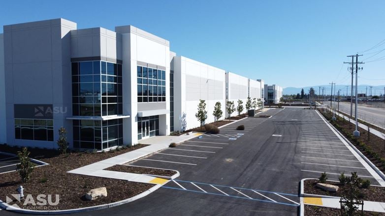 Preview of Retail space for Rent at 2204 Coffee Road