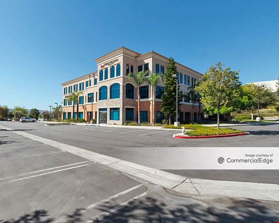 Corporate Point Executive Suites - Simi Valley Corporate Point