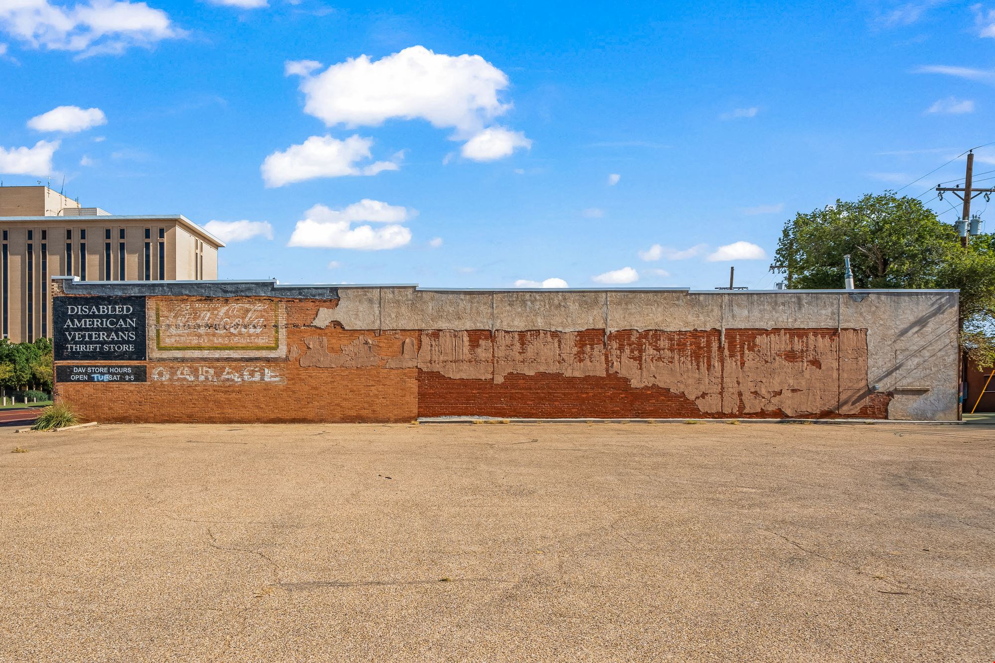1301 Buddy Holly Ave