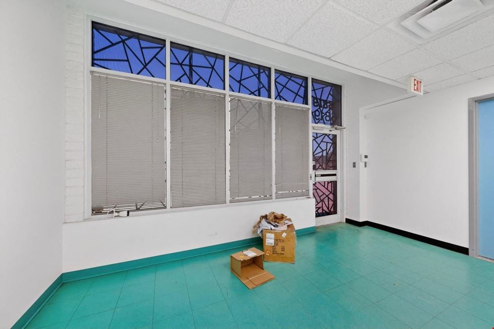 FLEX/WAREHOUSE/OFFICE/YARD/3-PHASE