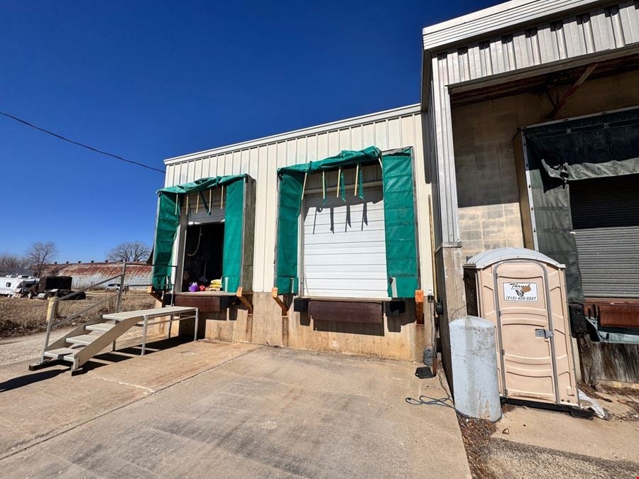 525 Elm Pl