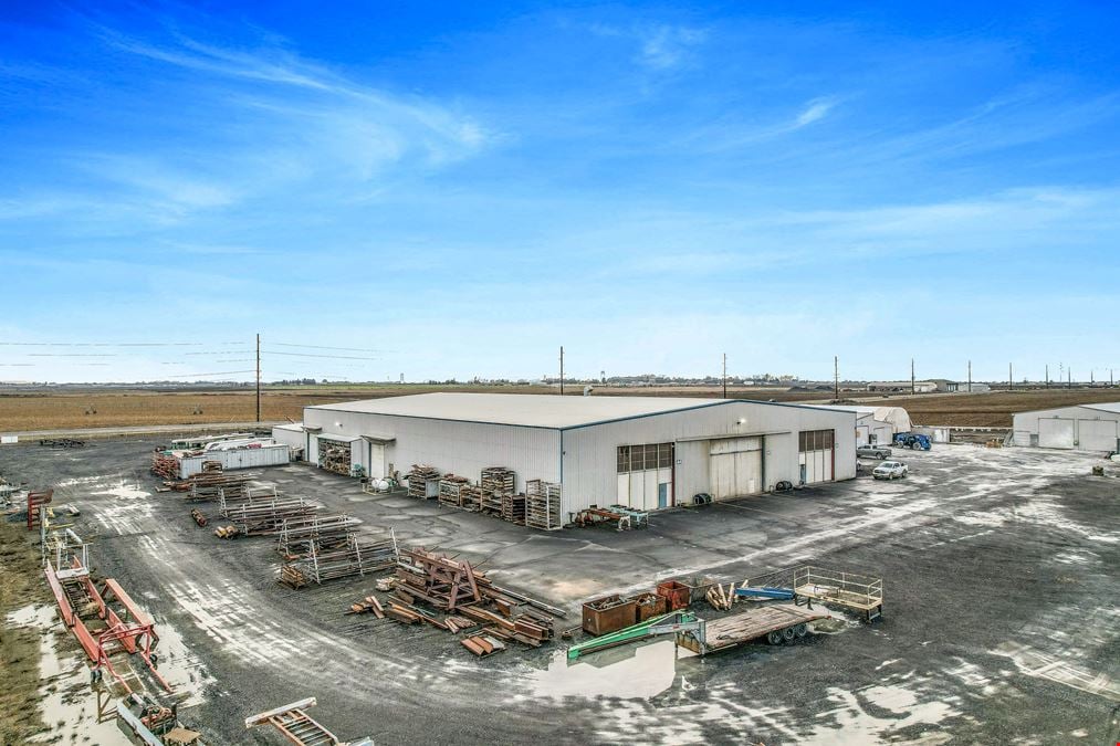 Moses Lake Industrial Warehouse and Yard