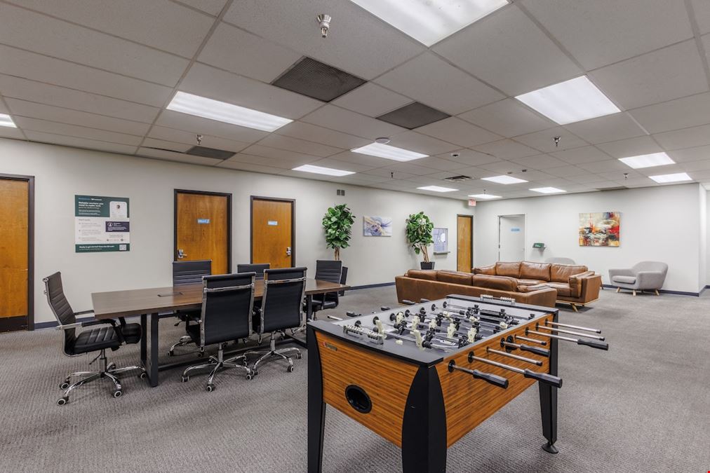 ReadySpaces Farmers Branch