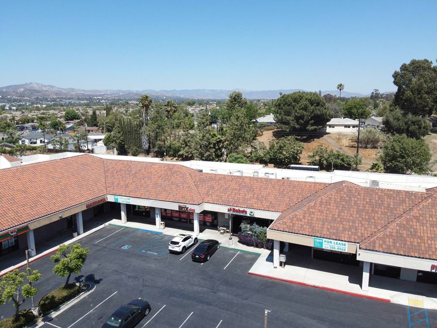 Retail Available | Madera + Royal Ave