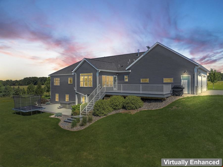 Rochester Premier 35 Acre Estate