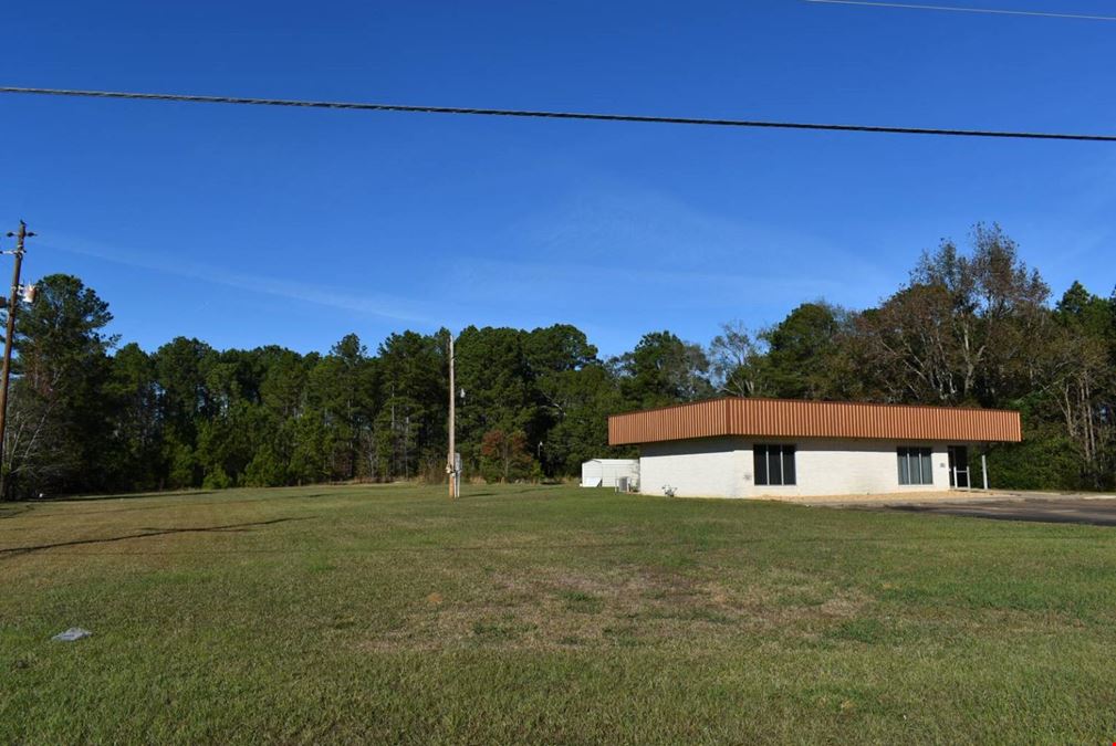 611 US Highway 82 East