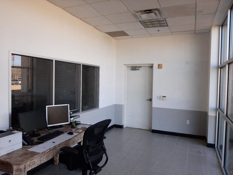 Industrial / Mix Use Industrial Space for Lease 12655 West Rd