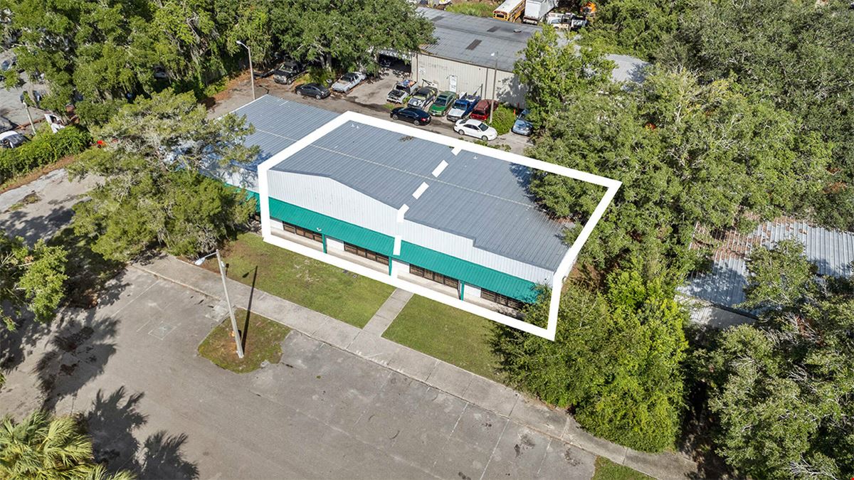 2322 NE Waldo Road - Industrial | 2,000 SF - 4,000 SF