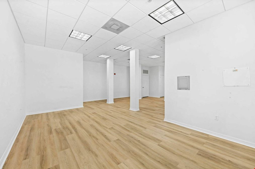 Prime Retail/ Office