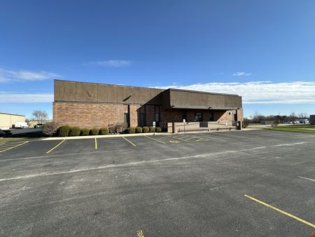Preview of Office space for Sale at 2305 W Altorfer Dr