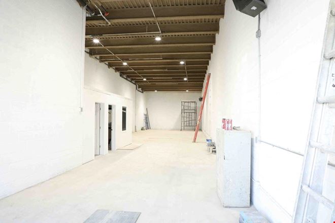 Preview of Industrial space for Rent at 5518 37th Ave