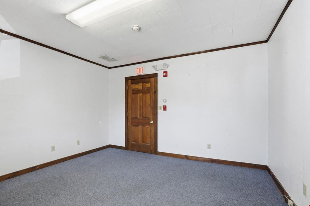 Office or Retail Spaces for Lease in Downtown Georgetown