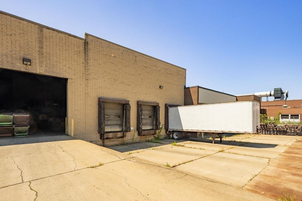 5909 West 130th Street