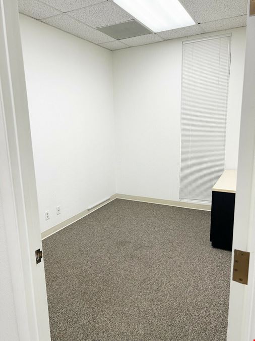3211 Auto Plaza, Suite A