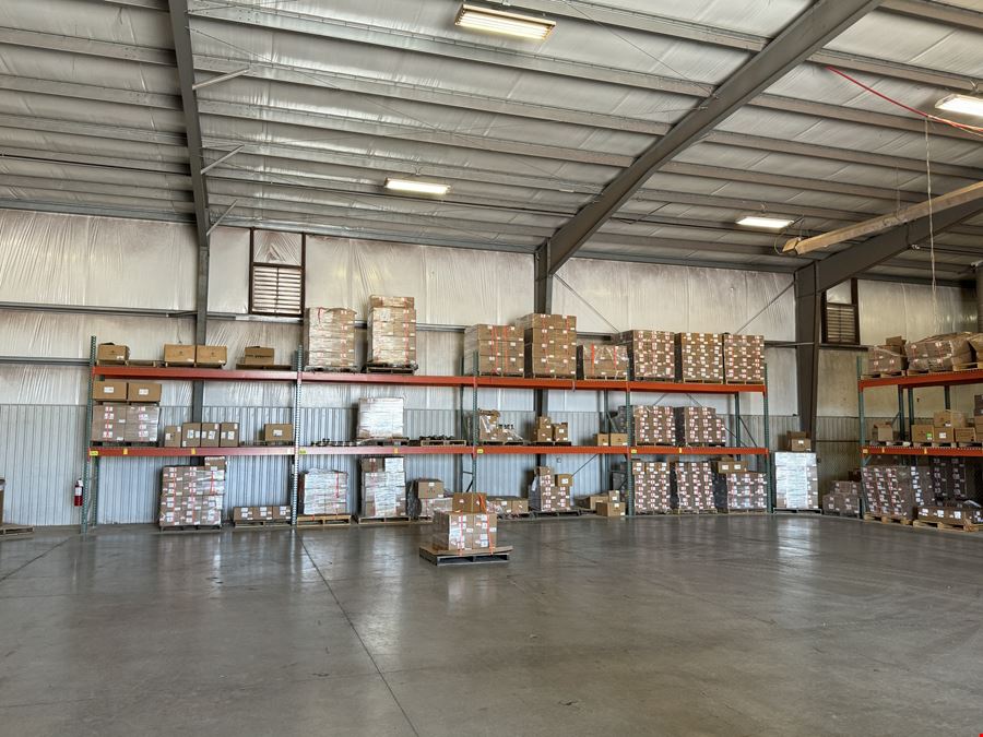 Warehouse/Office Building on ±10.91 Acres