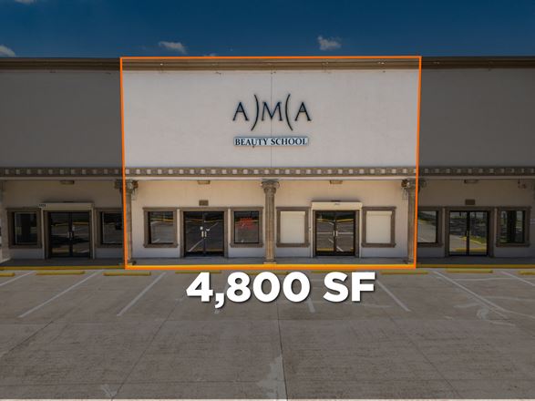 Preview of Retail space for Rent at 1912-1916 South Main Street