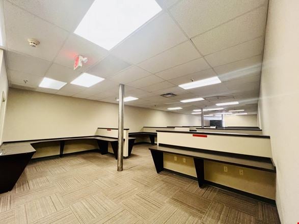 Preview of Retail space for Rent at 801 North Greengate Road