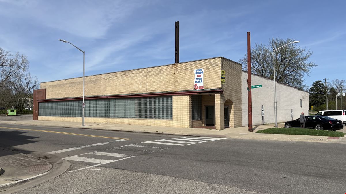 180 N Saginaw