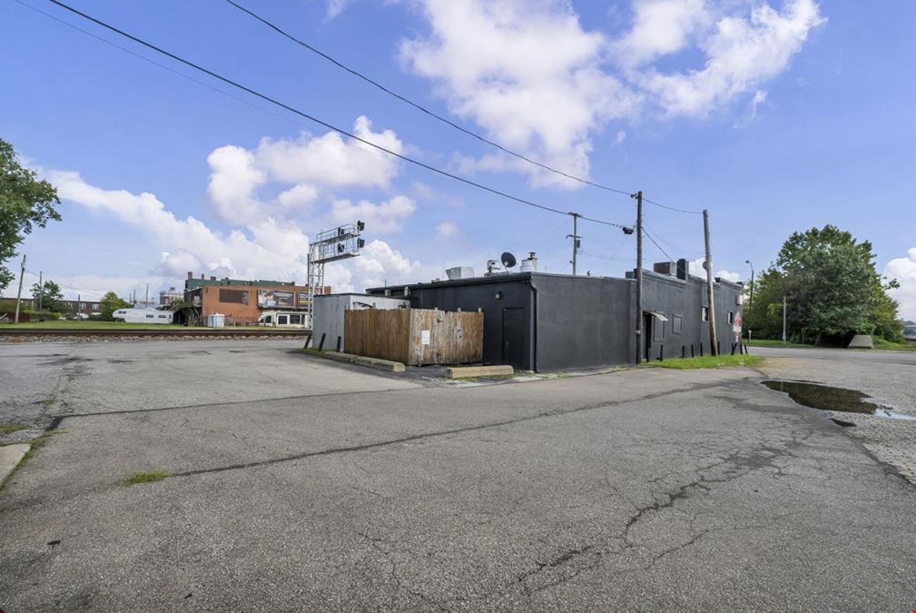 526 W Center St