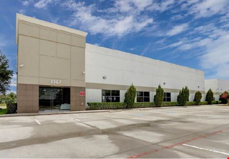 Preview of Industrial space for Rent at 3367 N Sam Houston Pkwy W