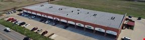Moore - Broadway Retail Center