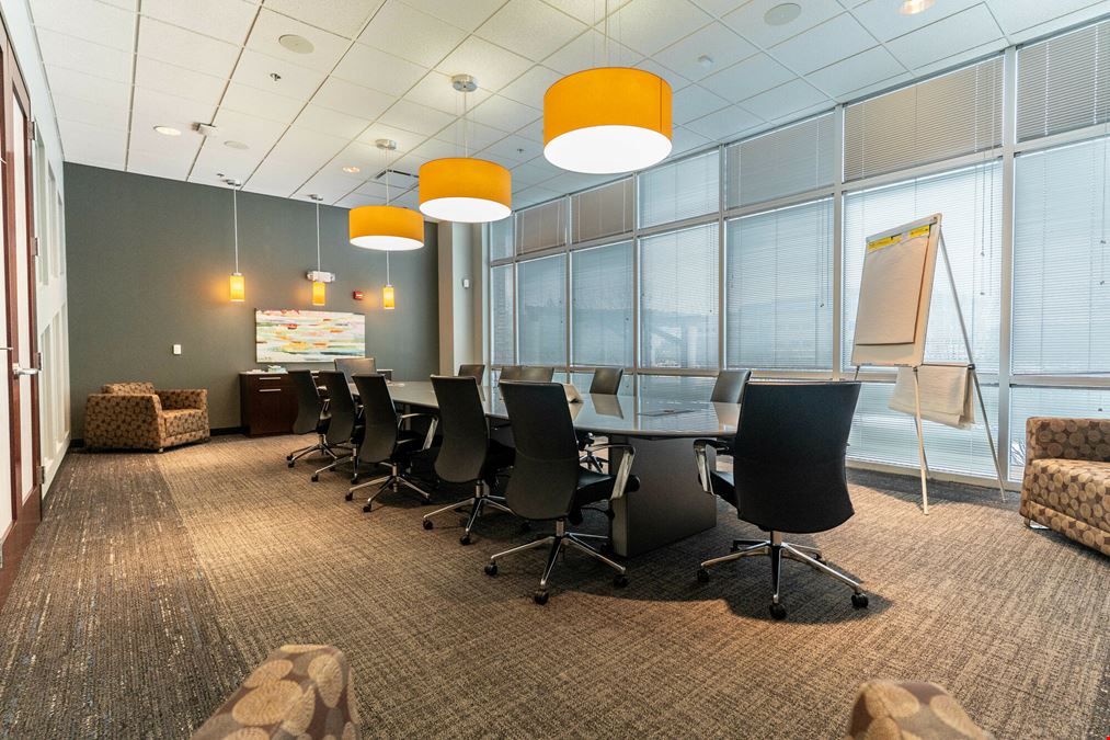 Pinnacle Corporate Centre IV